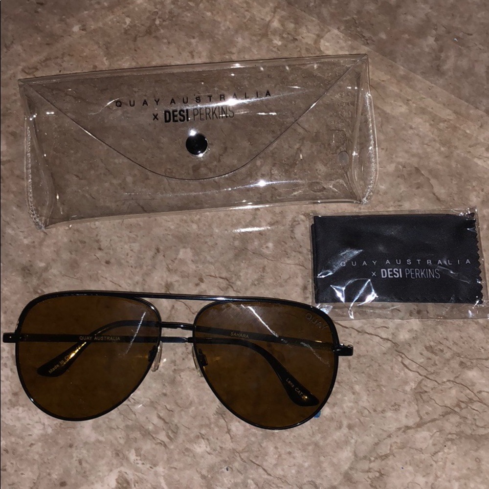 NEW QUAY AUSTRALIA SUNGLASSES❗️